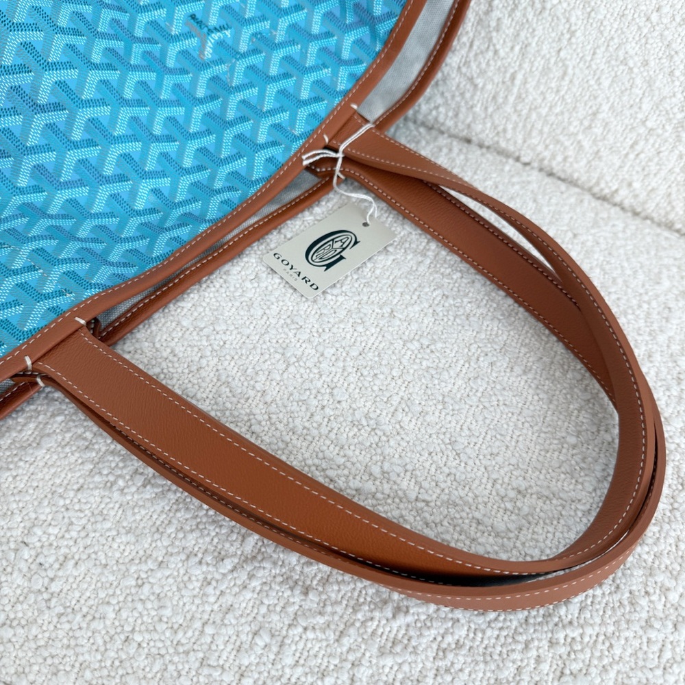 Goyard Belharra Shoulder Tote Bag in Reversible Turquoise & Tan - Picture 9 of 16